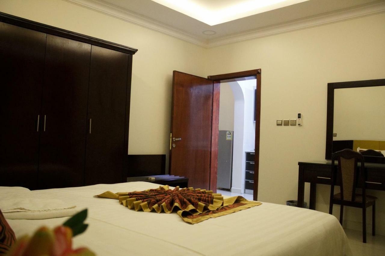 Aparthotel Aros Al Faisaliah Furnished Units à Dammam Extérieur photo